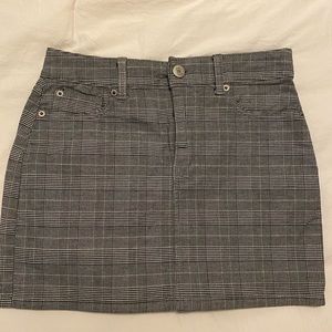 American Eagle plaid mini skirt - black/grey